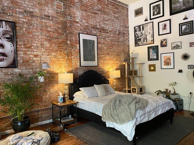 Foto del edificio - Charming Vintage Pioneer Square Studio wit...