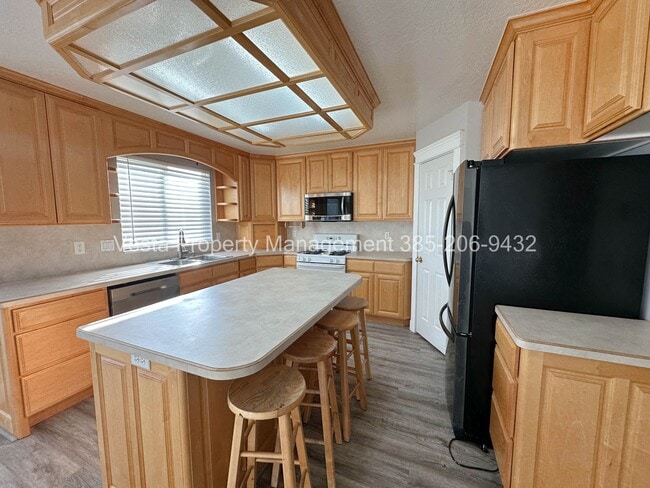 Foto del edificio - 1526 N 2530 W