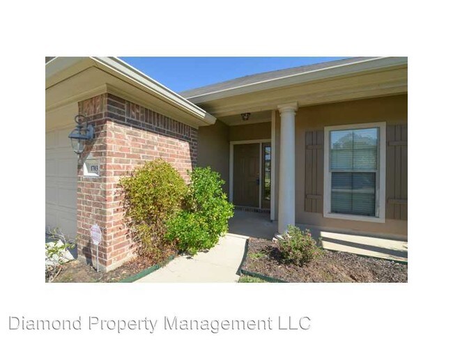 Building Photo - 4 br, 2 bath House - 1703 Hassell Drive