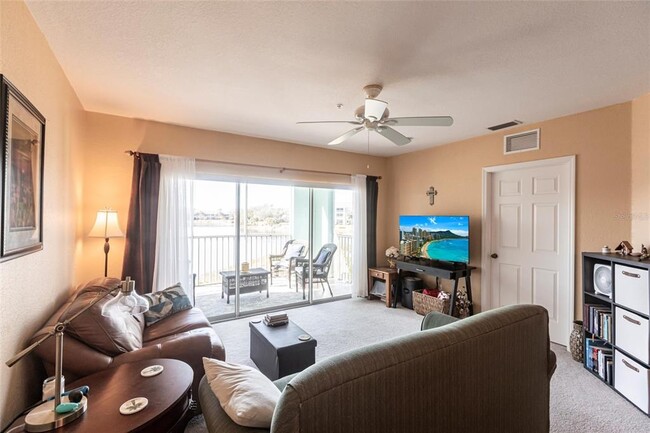 Foto del edificio - 19375 Water Oak Drive