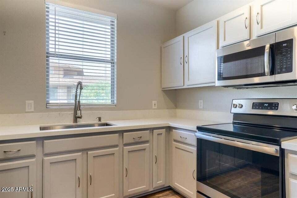 Primary Photo - 20100 N 78th Pl