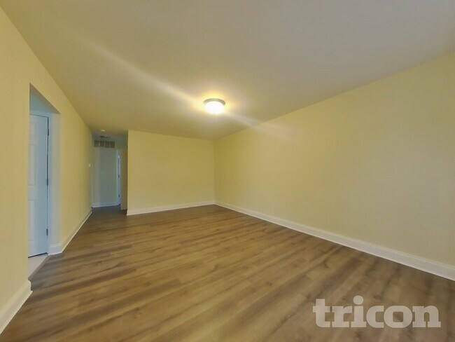 Foto del edificio - 3105 Bellbrook Ct