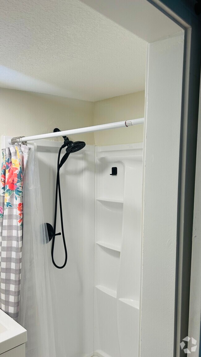 Lake Shores Condos for Rent Orlando, FL 1 Rentals