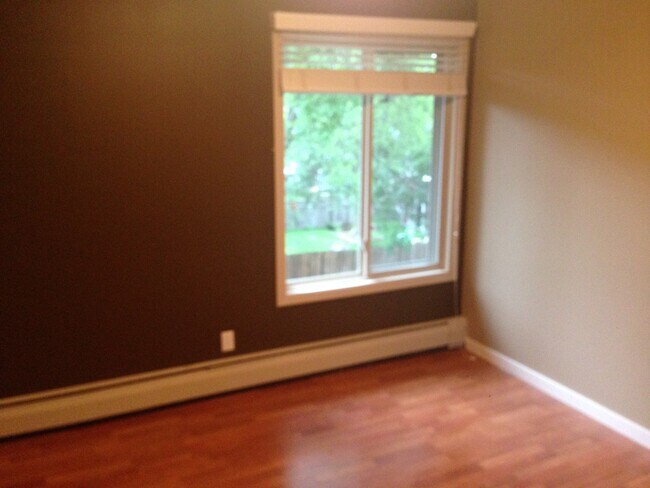Building Photo - 3729 Snelling Avenue, Unit 201