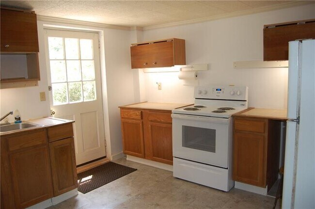 Foto del edificio - 649 Kenilworth Cir