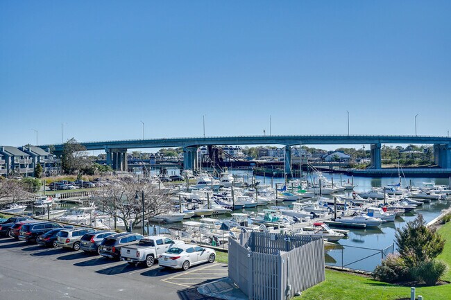 Foto del edificio - 223 Seaspray Ln