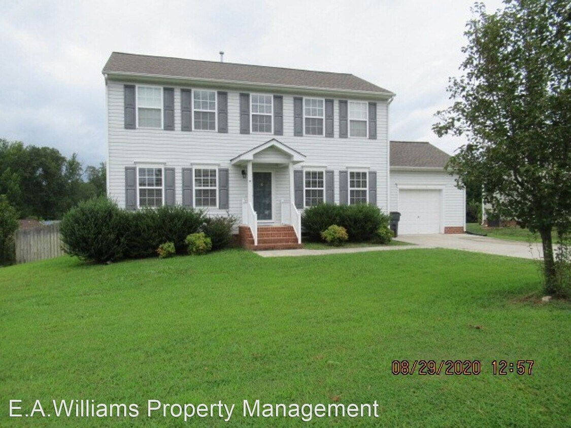 3 br, 2.5 bath House 12712 Wensley Lane House Rental in Chester, VA