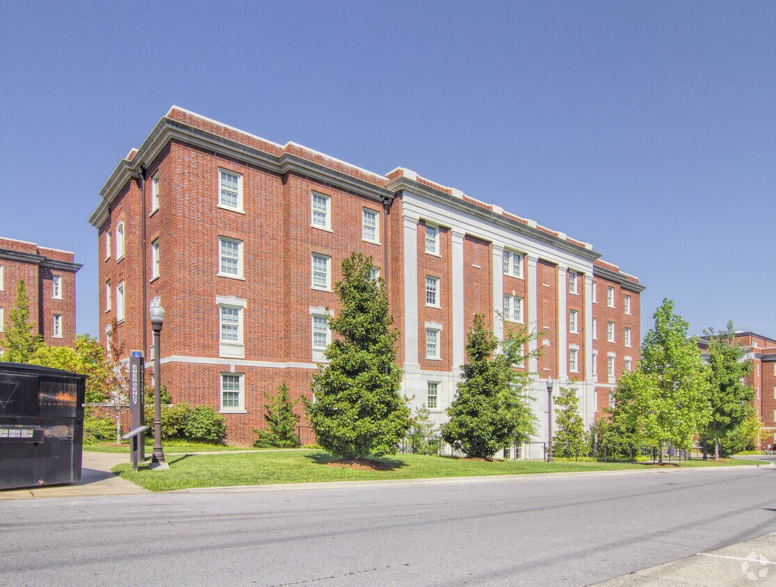 Primary Photo - Murray House