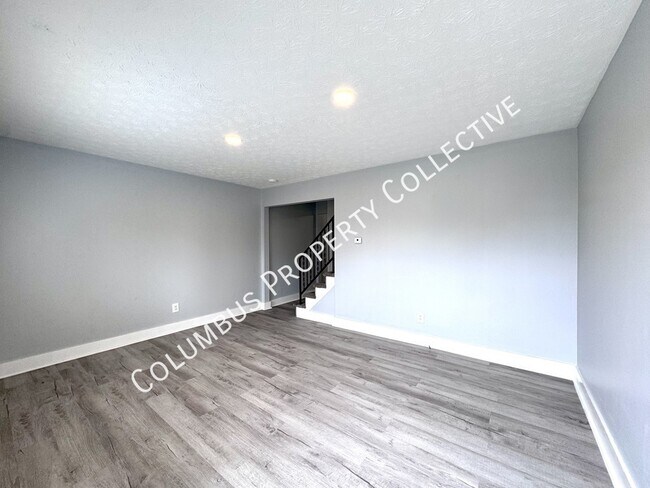 Foto del edificio - 4056 Carlton Ave