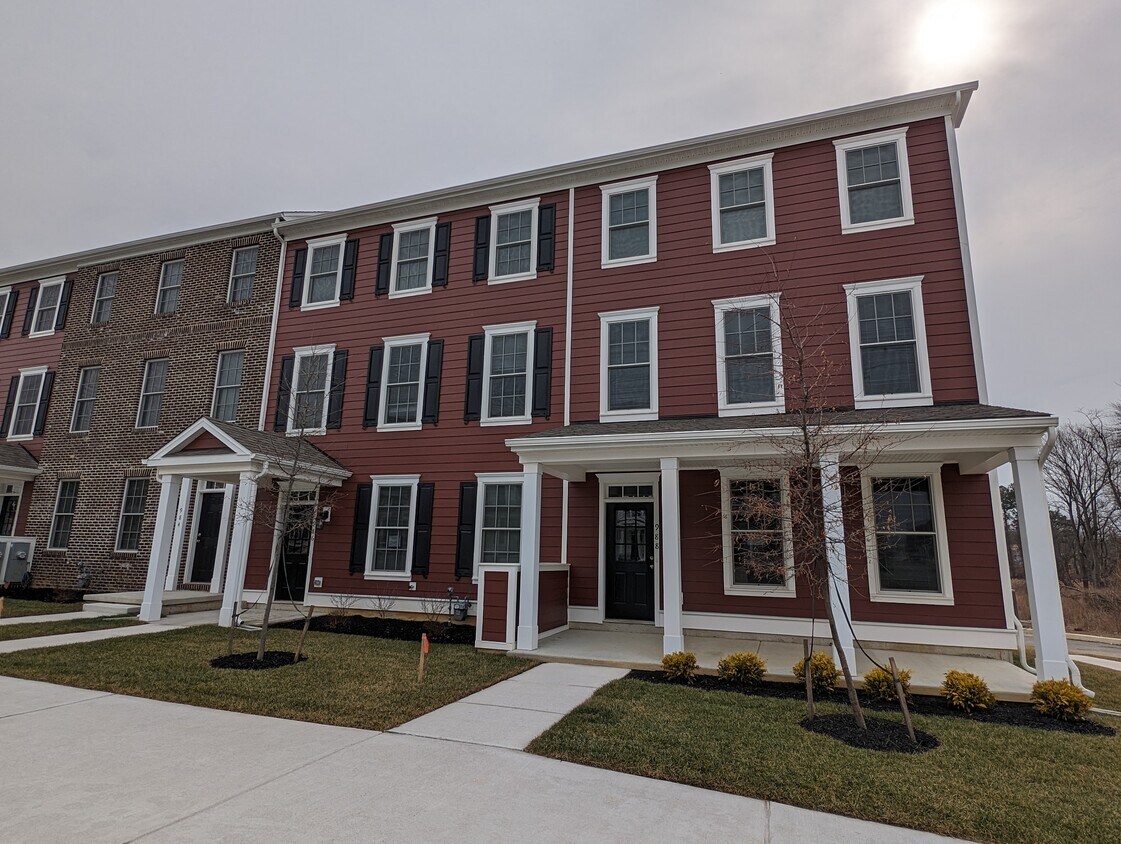 986 Lorewood Grove Rd, Middletown, DE 19709 Townhome Rentals in