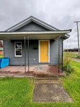Building Photo - 314 Melville St
