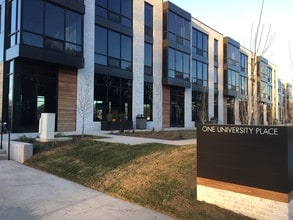 Building Photo - One University Place