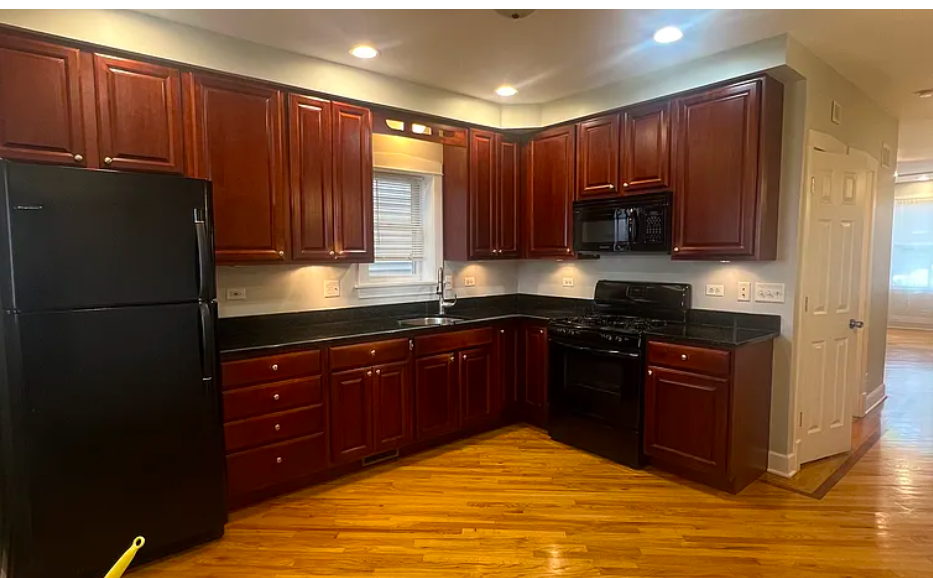Foto principal - 2933 N Ridgeway Ave