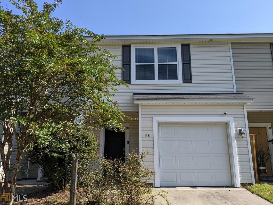 Foto principal - 8 Brown Thrasher Ct