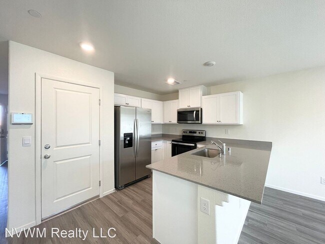 Building Photo - 3 br, 2.5 bath House - 4495 Honey Hills Ave