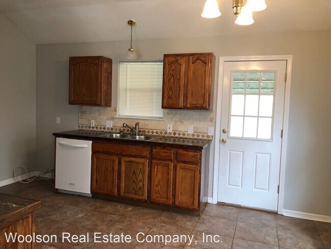 Building Photo - 3 br, 2 bath House - 506 Bridle Ln
