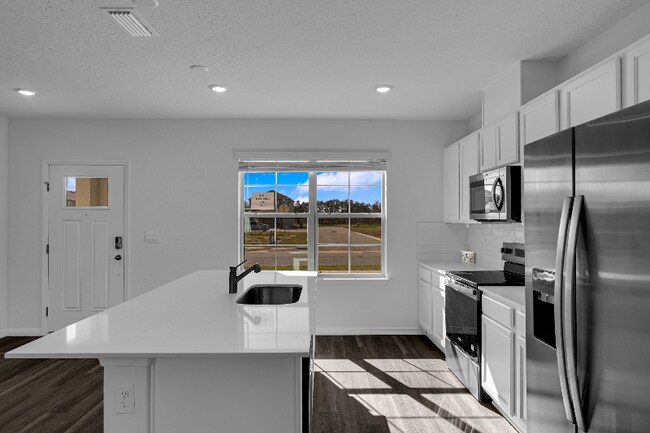 Building Photo - 16599 Barbours Crk Wy