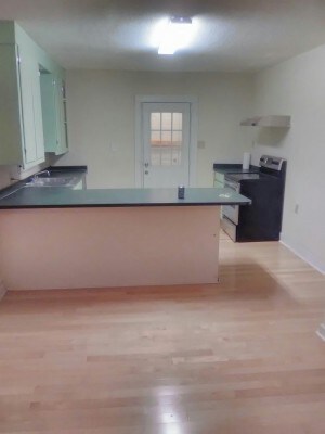 Foto del edificio - 801 Opp Ave