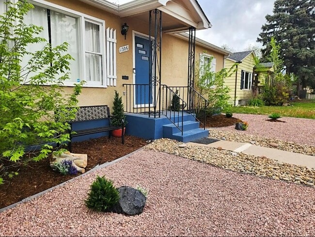 Photo - 1306 Columbia St (Colorado Springs, CO) House