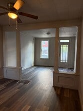 Building Photo - 30 Coral St