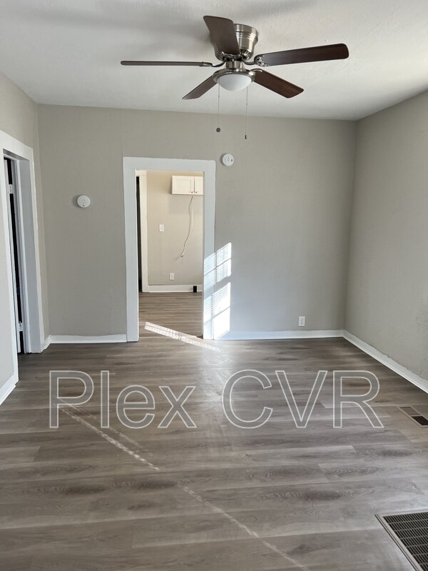 Foto del edificio - 1105 21st St