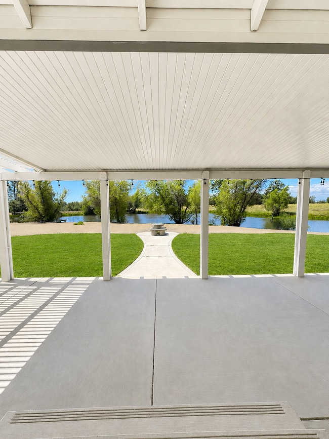 Building Photo - 21789 Seven Lakes Ln