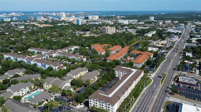 Foto del edificio - 1216 S Missouri Ave