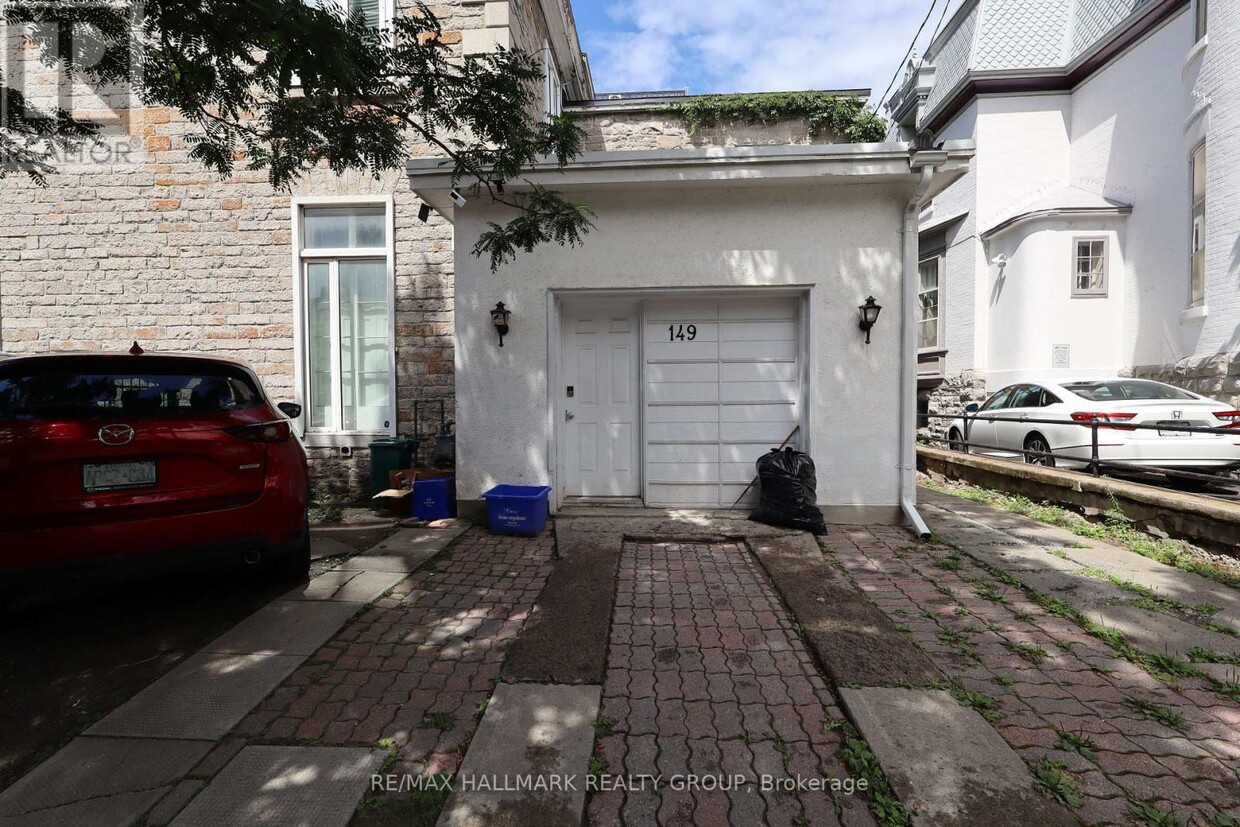 Primary Photo - 149 Daly Ave