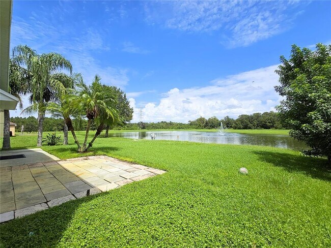 Building Photo - 1831 Canoe Creek Falls Dr