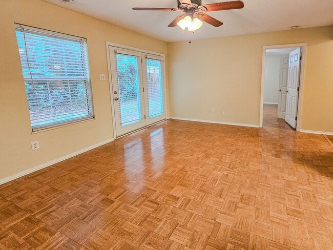 Building Photo - 857 Ashley Michelle Ct