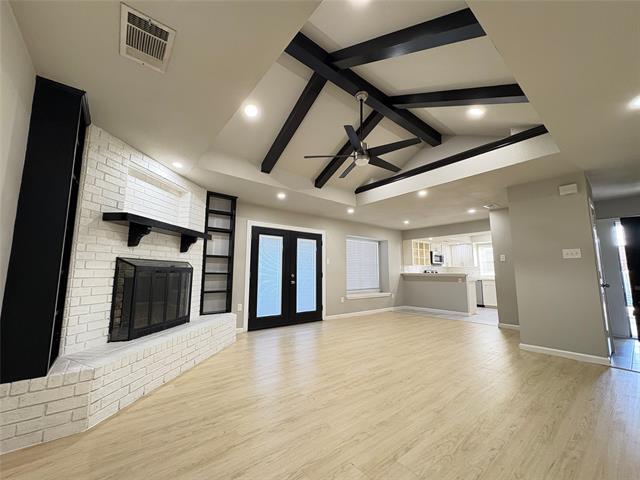 Foto del edificio - 901 Fiero Dr