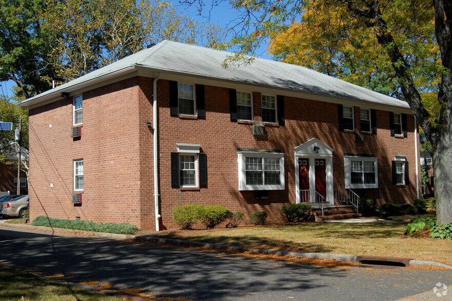 North Brunswick Village Apartments North Brunswick Village Apartments