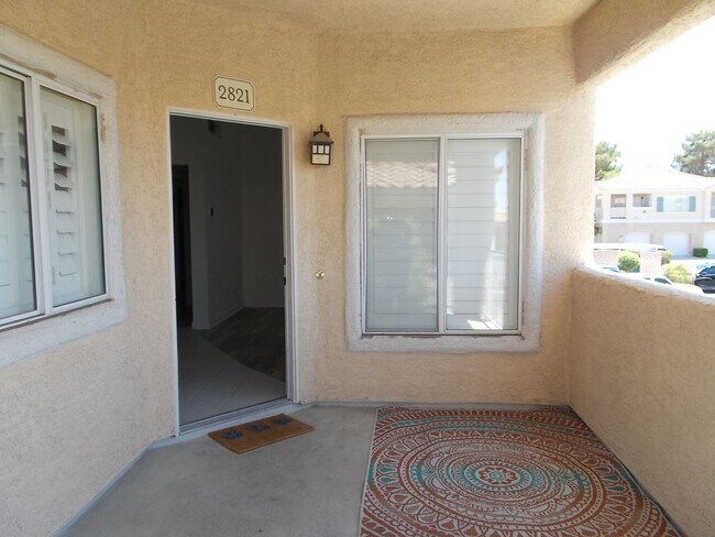Foto del edificio - Beautiful 1-Bedroom Condo in Prime Bella V...