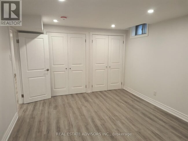 Building Photo - 79 Gates Crescent