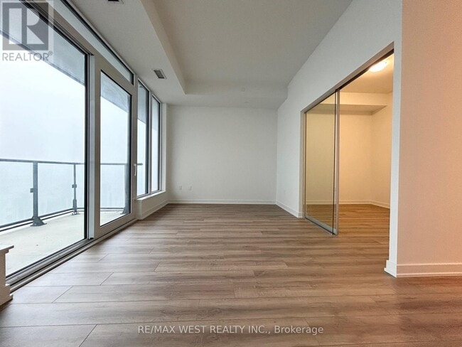 Building Photo - 634 Church St