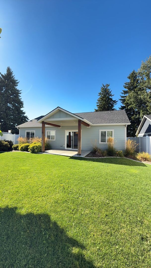 Foto del edificio - SINGLE FAMILY HOME ON GUY RD (APP#118)