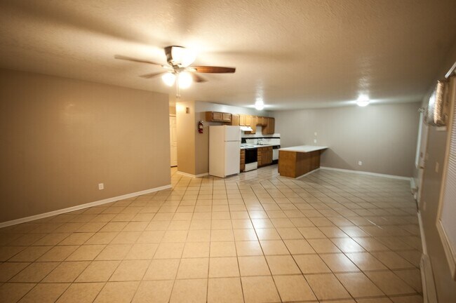 Foto del edificio - 101-103 South Plum