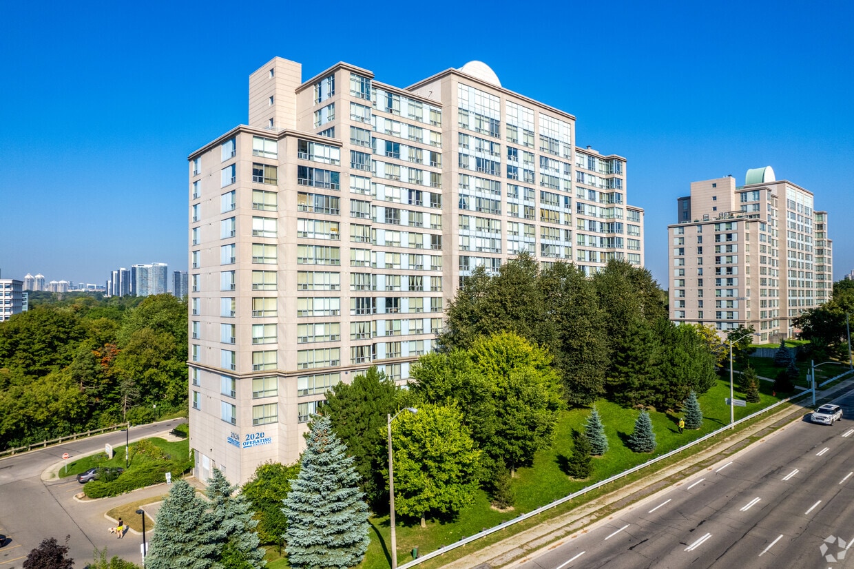 Primary Photo - 2020 Don Mills Rd