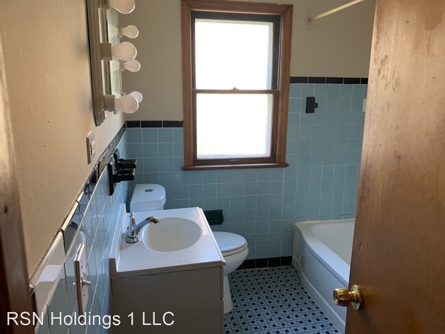 Foto del edificio - 3 br, 1 bath House - 16914 Maple Hts Blvd