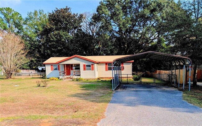 Foto del edificio - 30900 Driftwood Ln