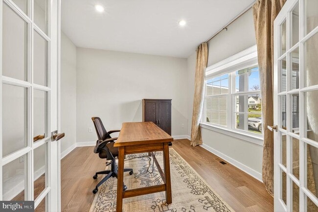 Building Photo - 167 Aspen Ln