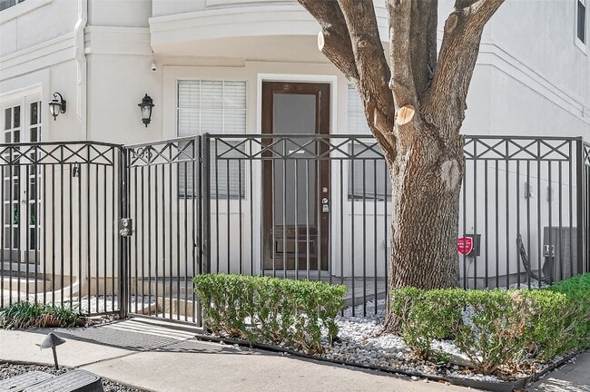 Foto del edificio - 105 Detering St