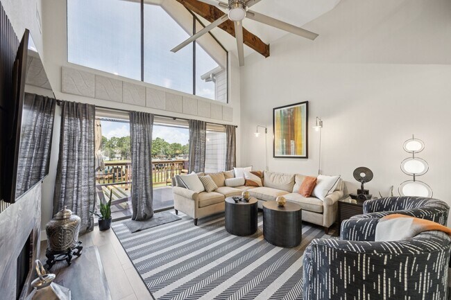 Foto del edificio - 500 River Rd