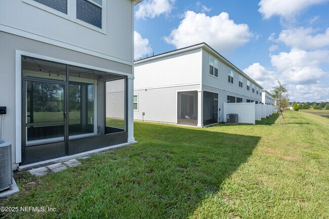 Building Photo - 40 Crisanto Rd