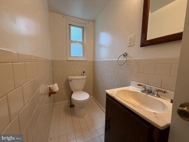 Foto del edificio - 5835 Mt Vernon Dr