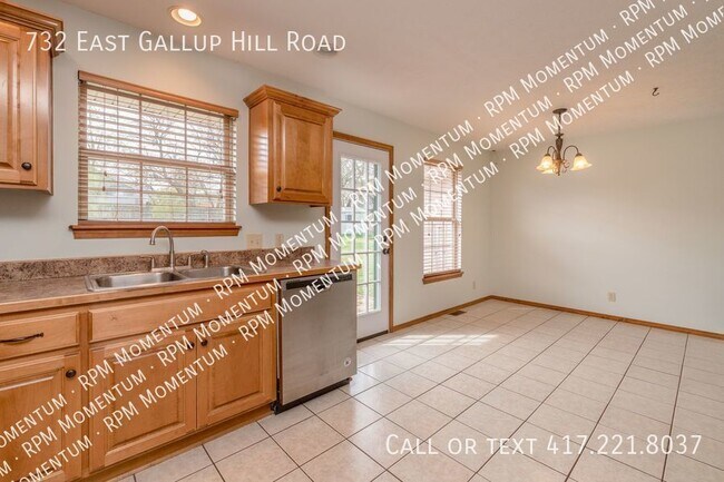 Building Photo - Charming 3 Bedroom, 2 Bath Home in Nixa MO!