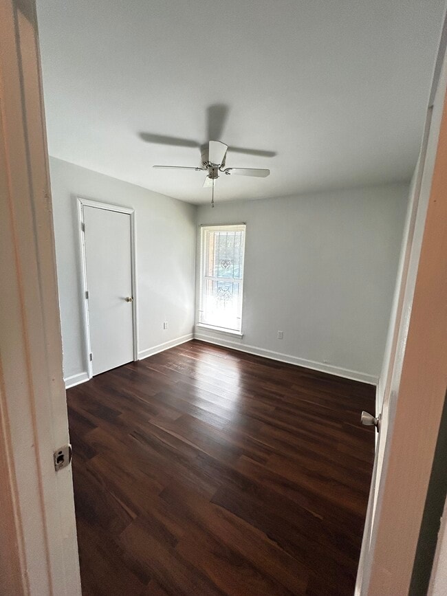 1st Bedroom - 4234 University St