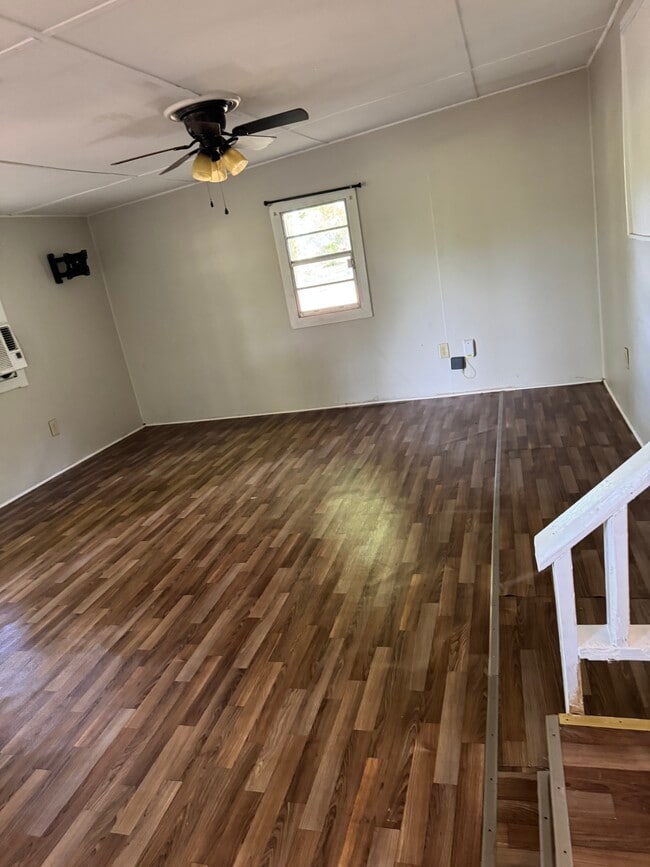 Living Space 2 - 3165 Henderson Grove Rd