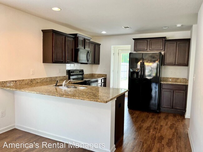 Foto del edificio - 3 br, 2 bath House - 16406 Waterbury Lane