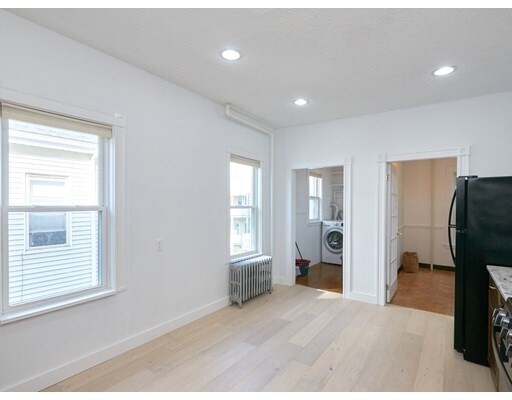 Foto del edificio - 103 Willow Ave